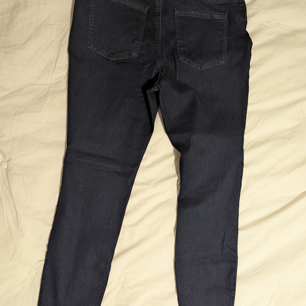 Time and Tru Women's Dark Gray Skinny Jeans